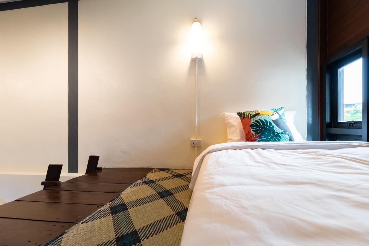 バンコク都 Baan Boon Bed & Breakfast エクステリア 写真